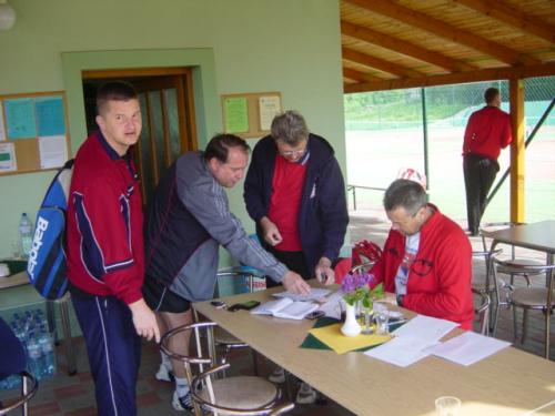 Tenisový turnaj Lutila CUP 2010&nbsp;v štvorhrách 8.mája - prezentácia účastníkov