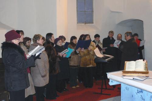 Spevácky zbor Magnificat doprevádzal sv.&nbsp;omšu v&nbsp;ko